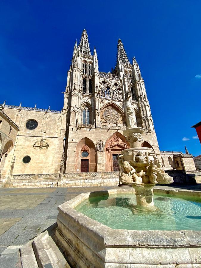 Apartamento Turistico Plaza Mayor Burgos Exterior photo